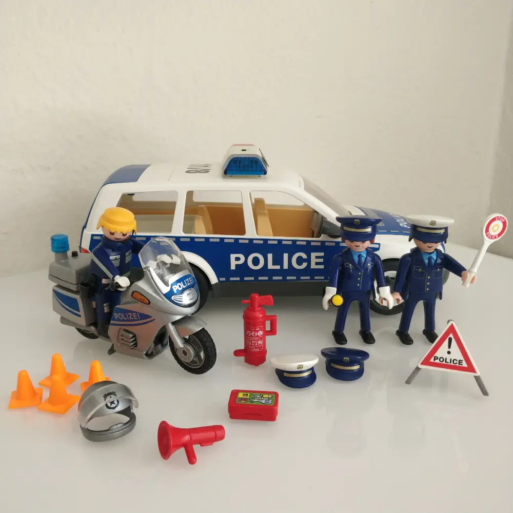 Playmobil Politibil og motorcykel