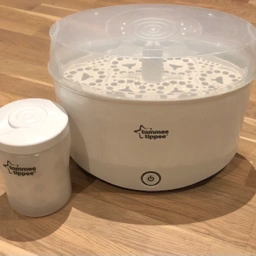 Tommee Tippee Sutteflasker/Sterilisator