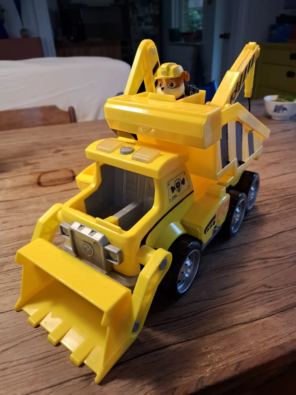 Paw Patrol Ultimate construction truck