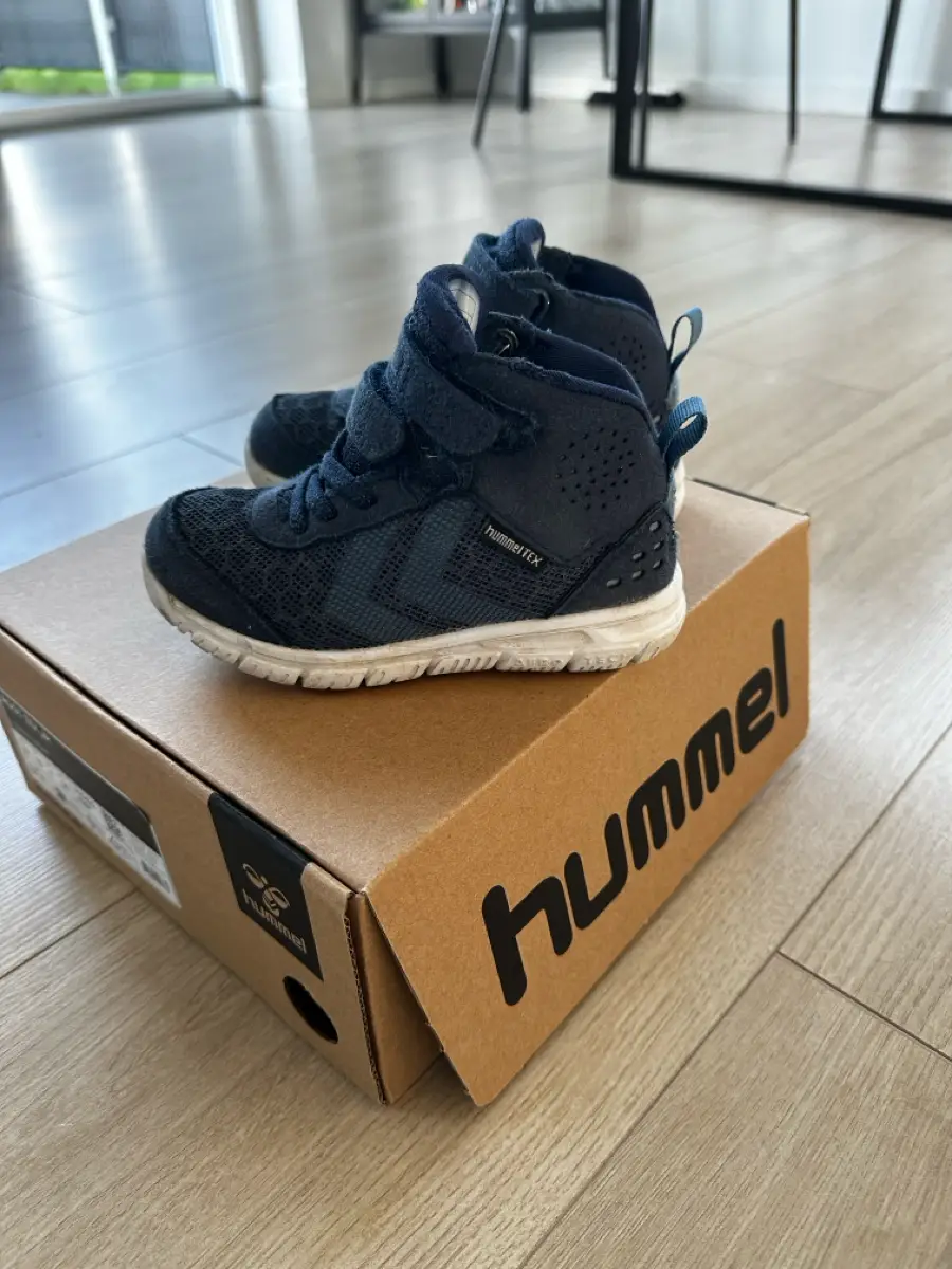 hummel Sko