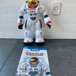 Xtrem bots Astronaut robot