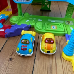 Vtech Toot toot drivers garage