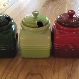 Le Creuset Mini krukker