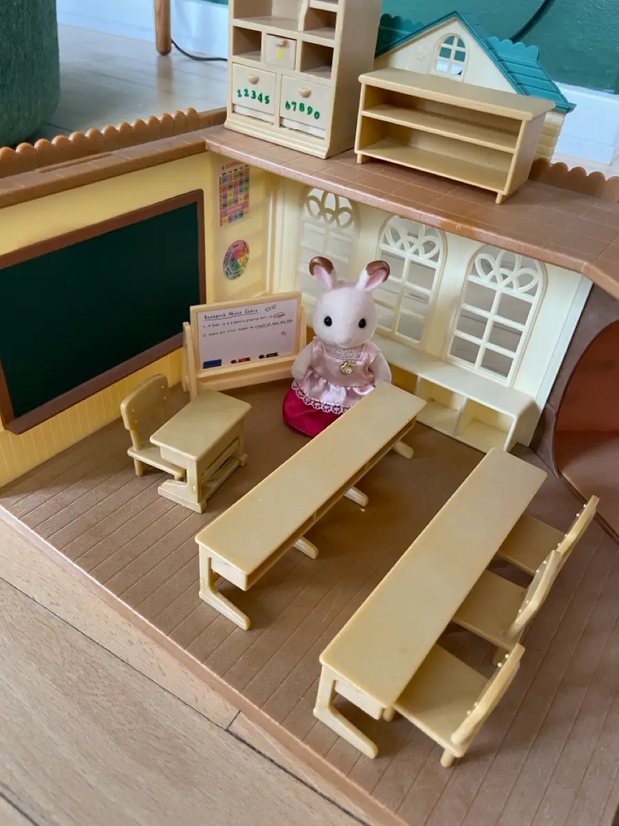 Sylvanian Families Skole