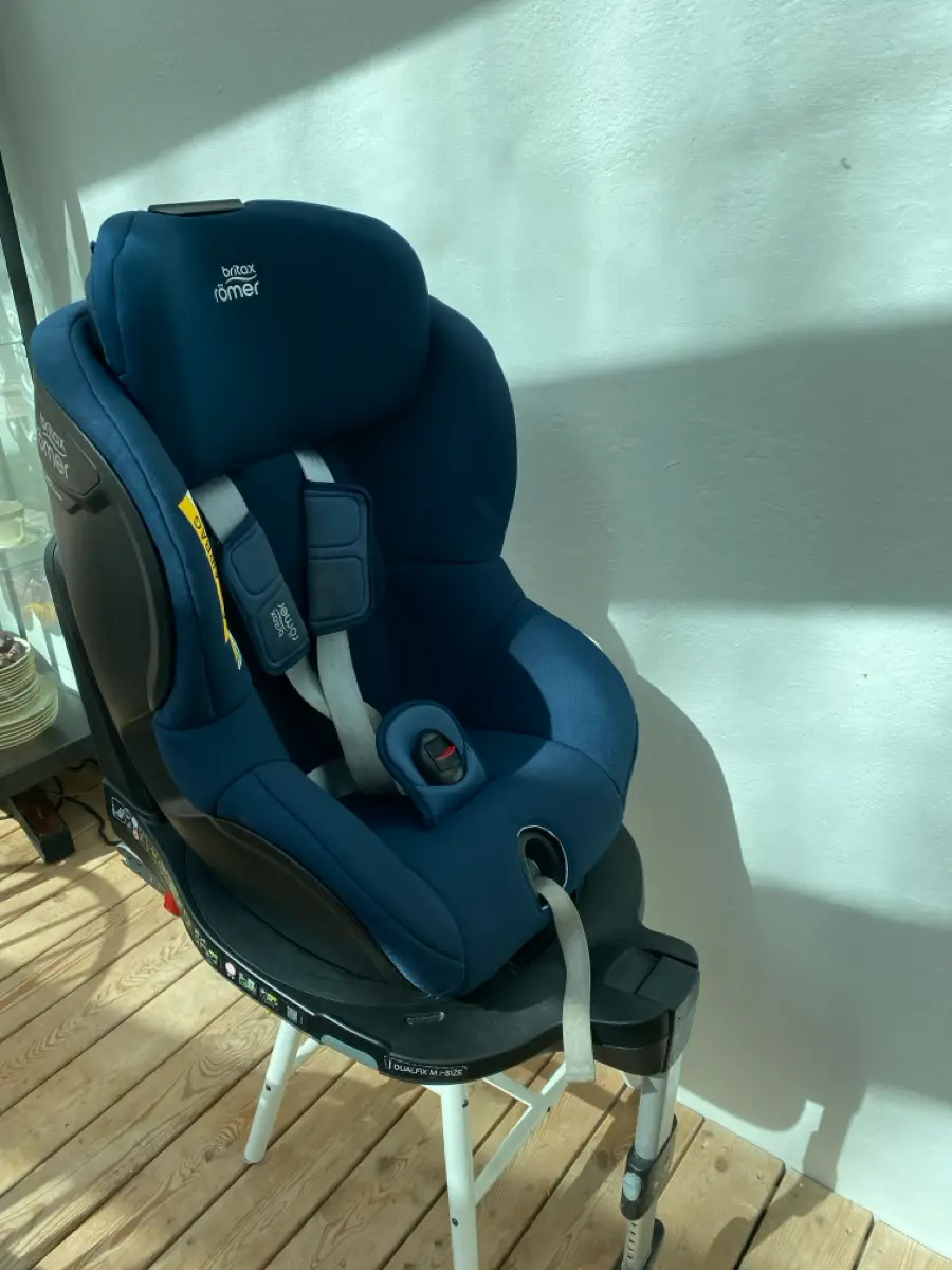 Britax Römer Dualfix M Autostol