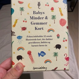 Babys minder og gemmer kort Bog