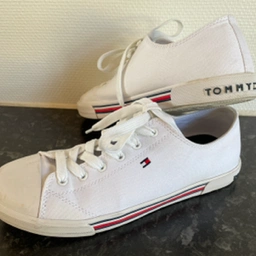 Tommy Hilfiger Sneakers