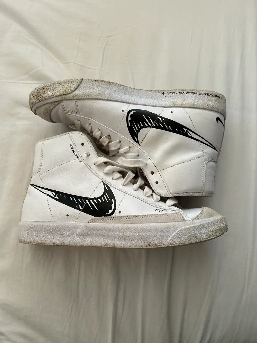 Nike Sneakers