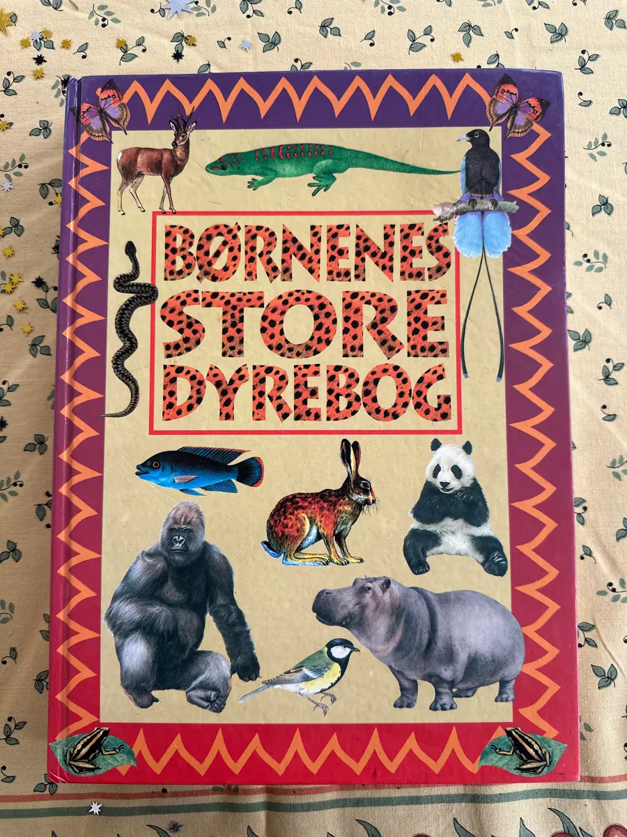 Børnenes store dyrebog Bog