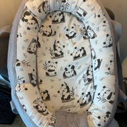 Ukendt Babynest m Pandaer