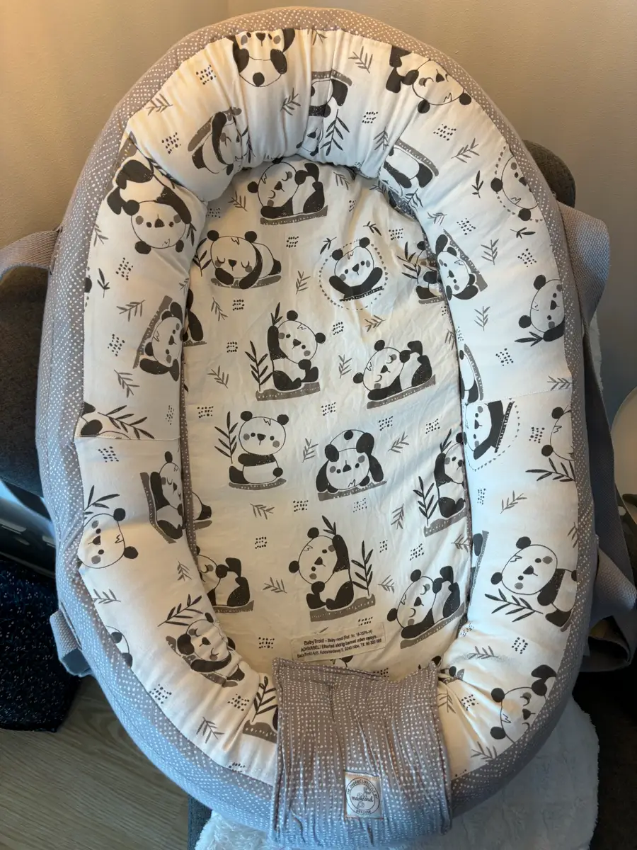 Ukendt Babynest m Pandaer