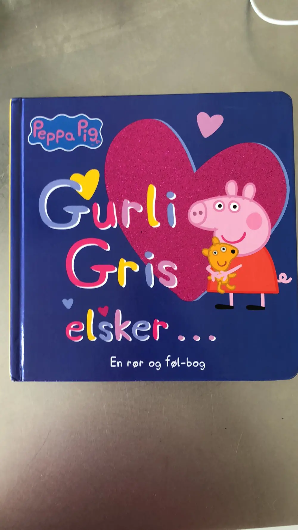 Peppa Pig Bog - Rør og føle bog