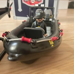 Playmobil SWAT båd