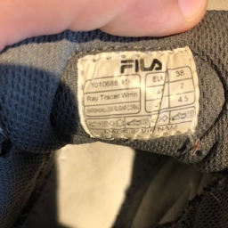 FILA Sneakers