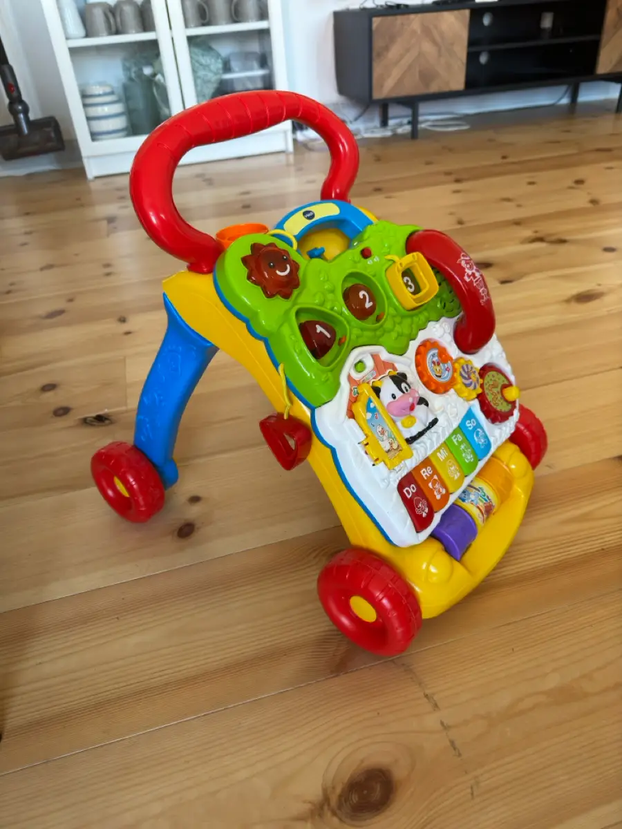 Vtech Gåvogn med lyd og aktivitet