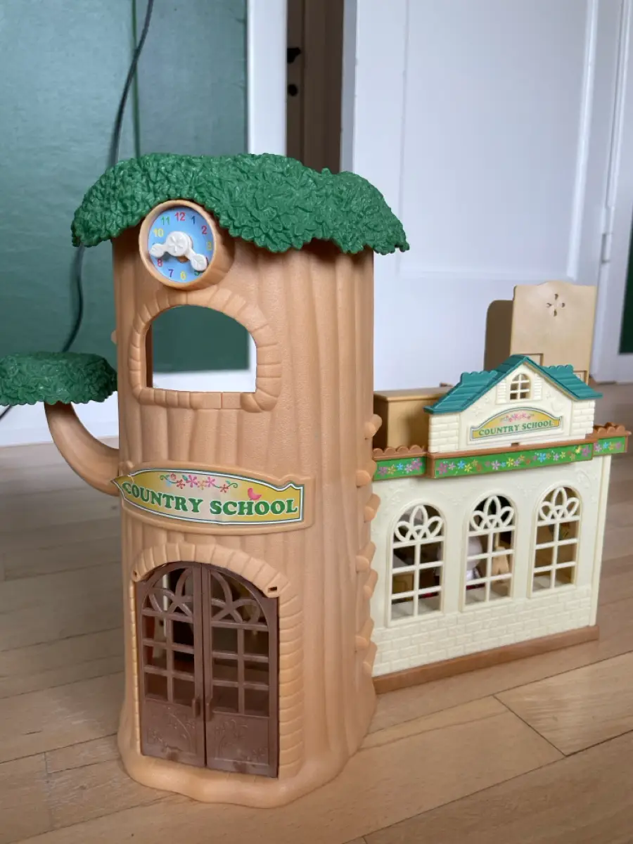 Sylvanian Families Skole