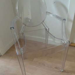 Kartell Stol