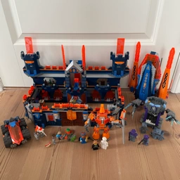 LEGO Nexo knight ridderborg