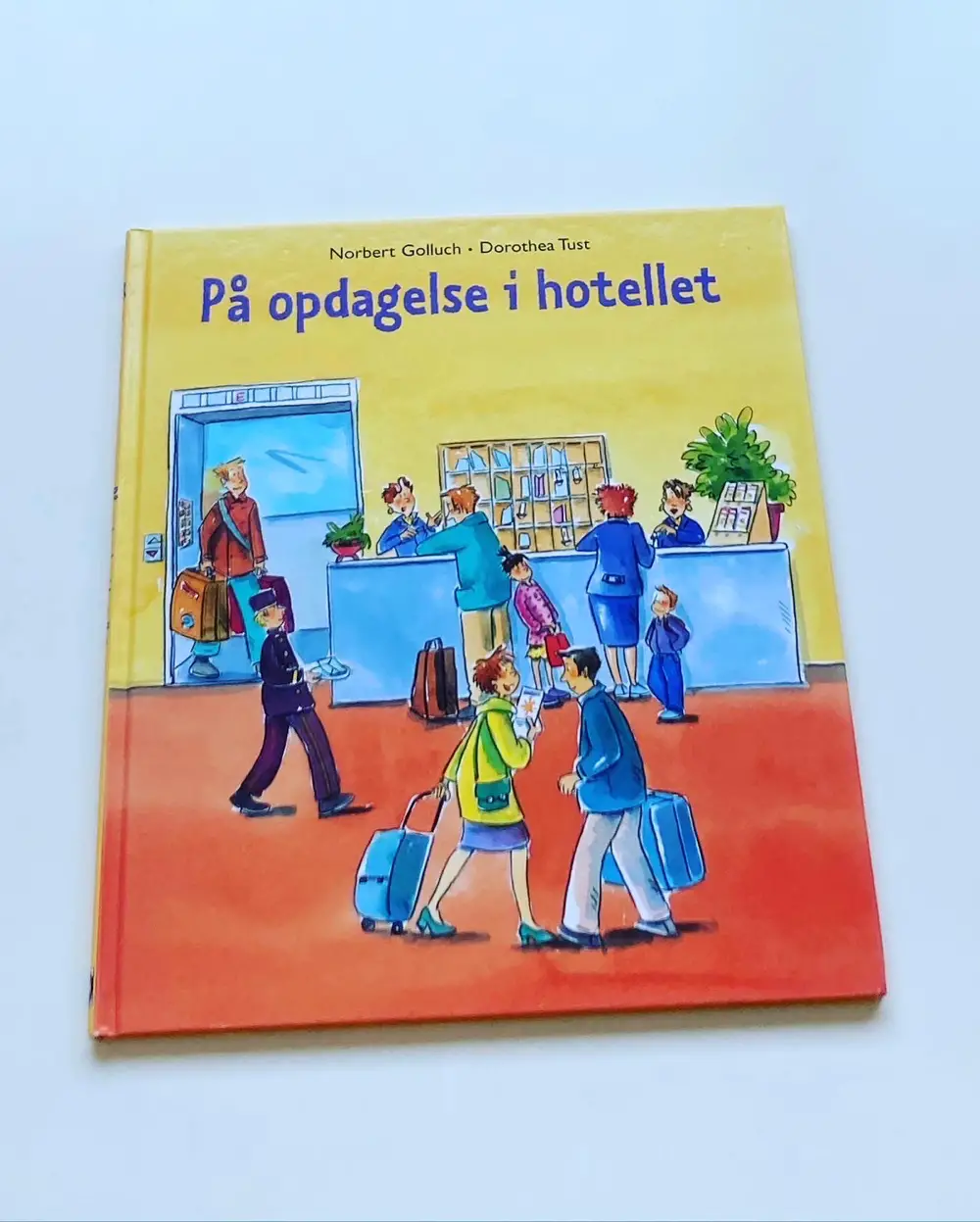 På opdagelse i hotellet Bøger