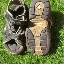 Timberland sort sandaler 26
