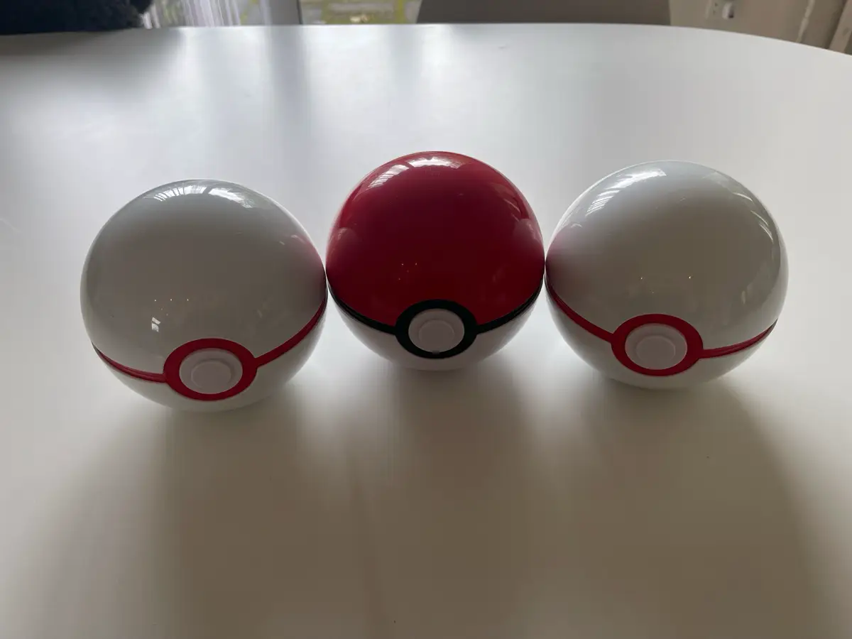 Pokémon Ball