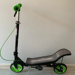 Space Scooter SpaceScooter X560