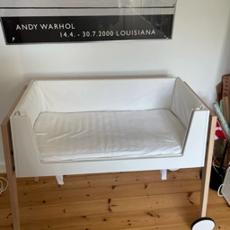 Leander Bedside Crib inkl ny madras