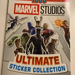 Marvel studies 1000 stikers klistermærker