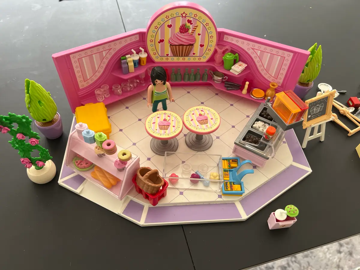 Playmobil City Life Cafe