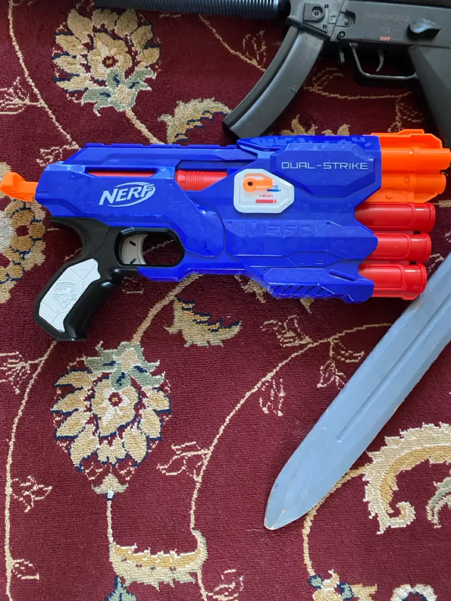 Nerf Gevær svær og maskinpistol