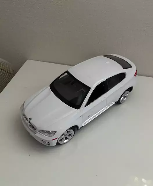 BMW Legetøjsbil 34 cm