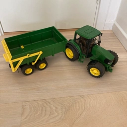 John Deere Traktor og vogn