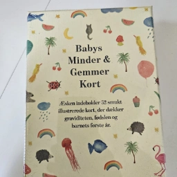 Babys minder og gemmer kort Kort