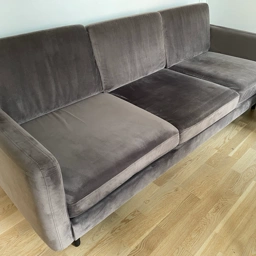 Bolia Velour sofa og puf