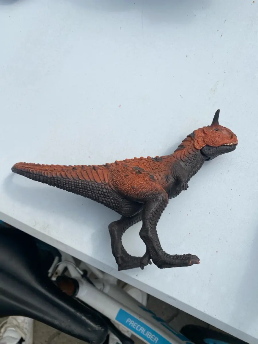 Schleich Dinosaurs - Carnotaurus