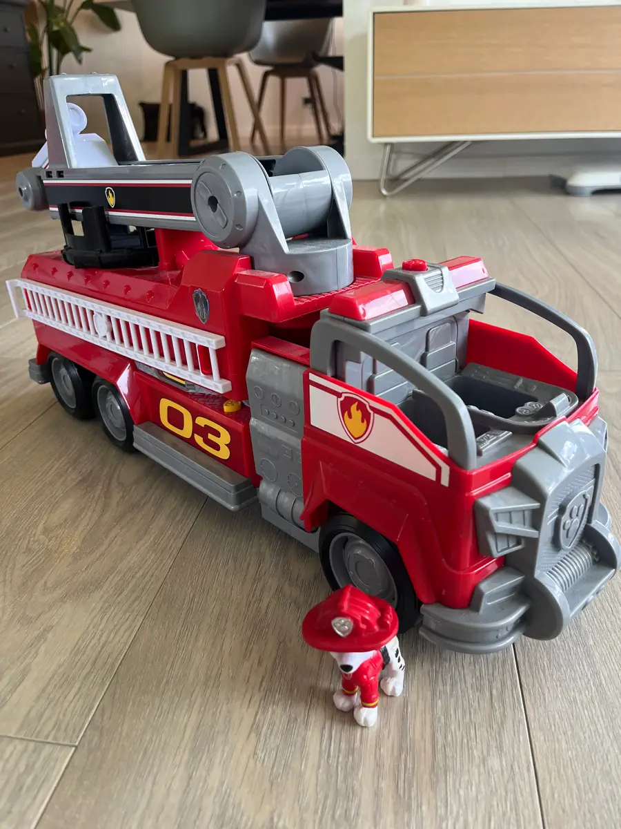 Paw Patrol Stor brandbil + Marshall