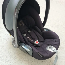 CYBEX Cloud Z i-size autostol