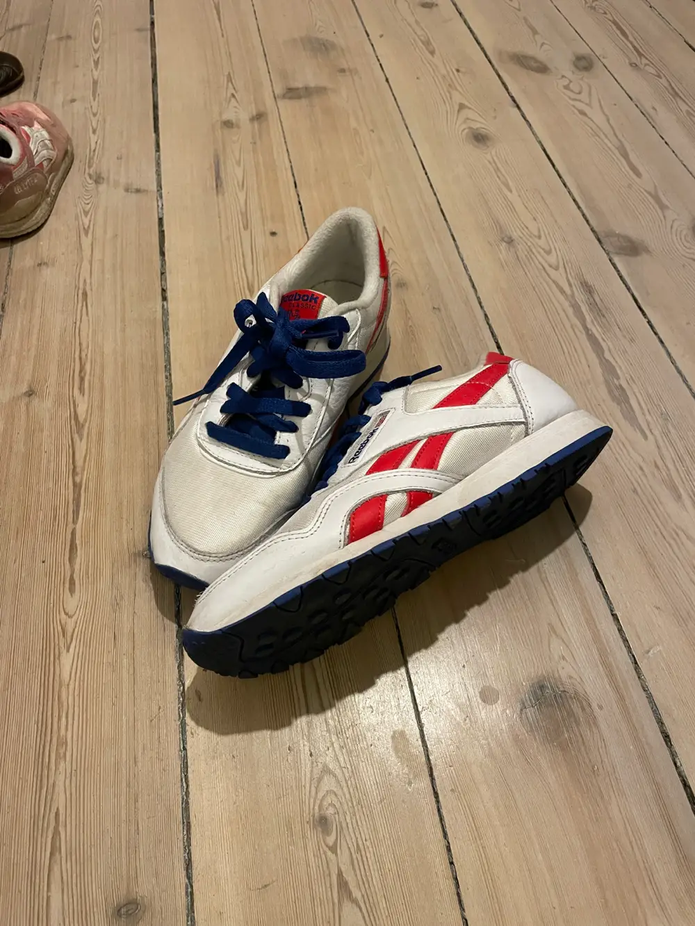 Reebok Sneakers