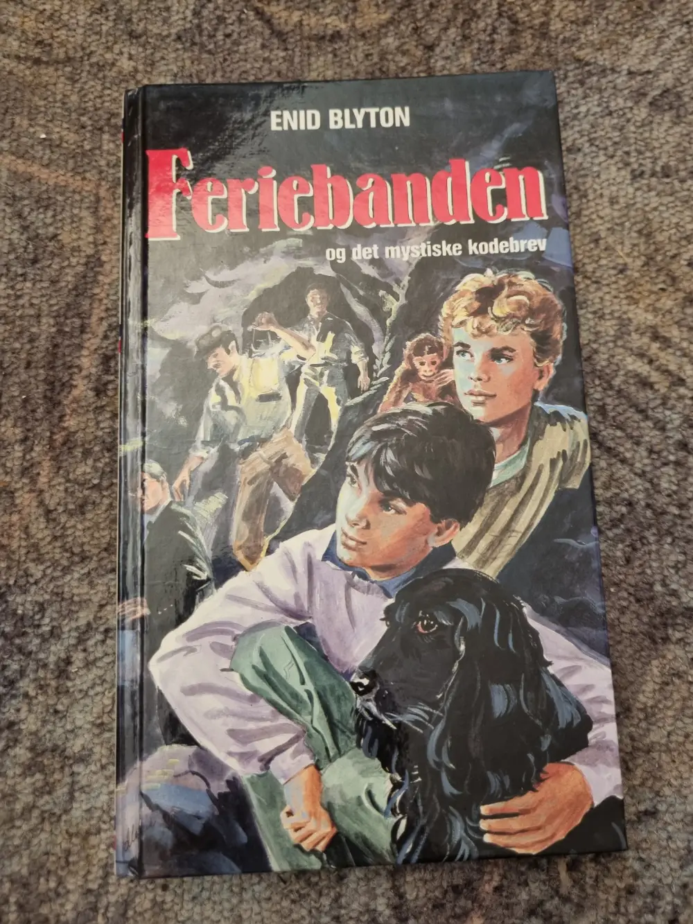 Enid Blyton Feriebanden og det mystiske ko