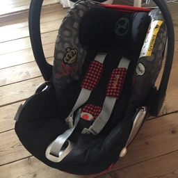 CYBEX cloud Q Rebellious Carseat