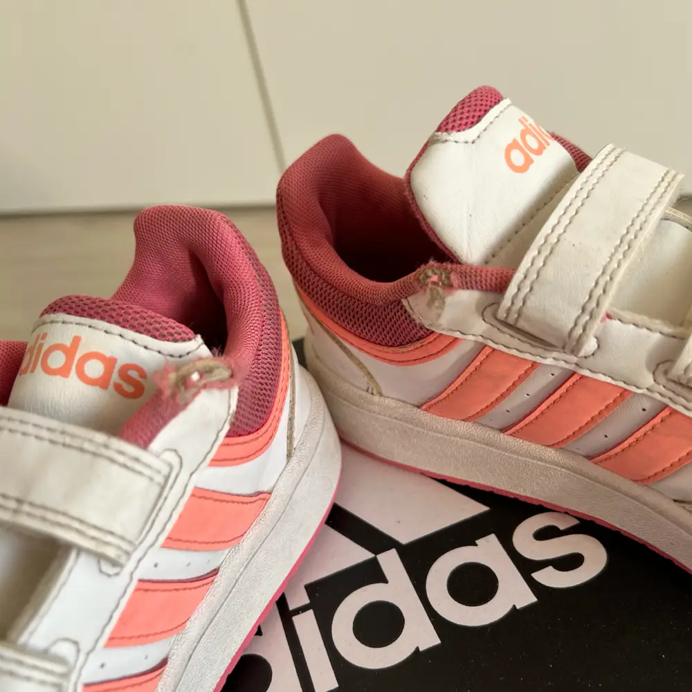 adidas Løbesko / sneakers