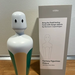 Normann Copenhagen Figur