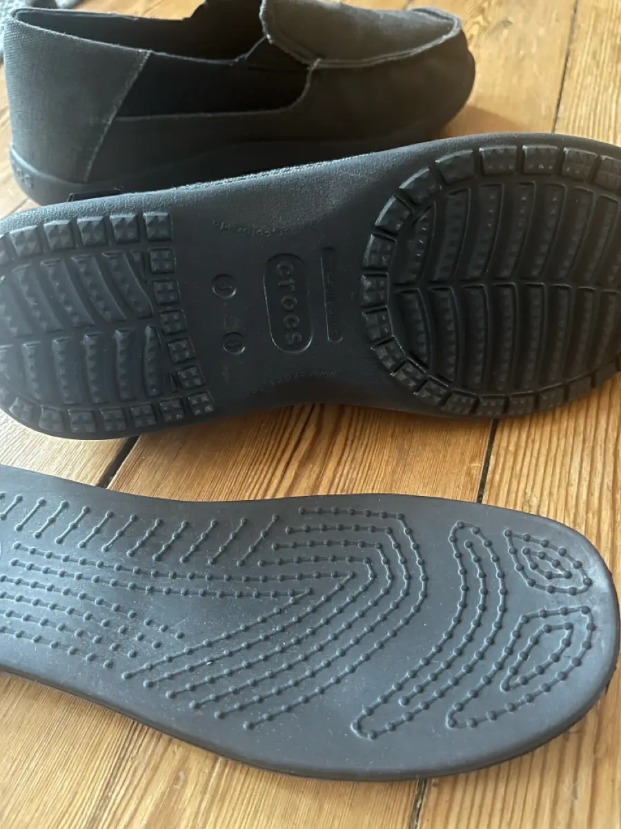 Crocs Slip-on loafers