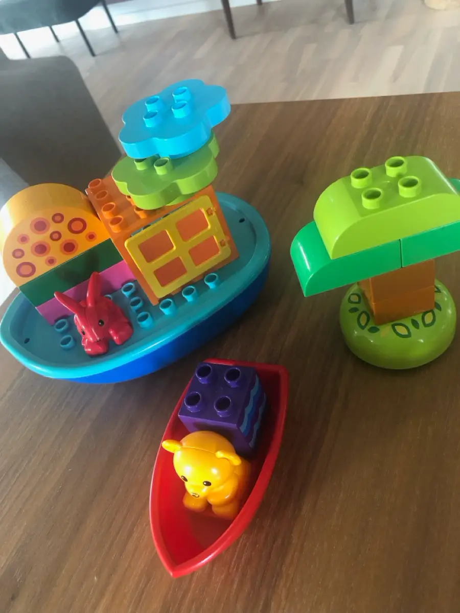 LEGO Duplo Toddler build and boat fun