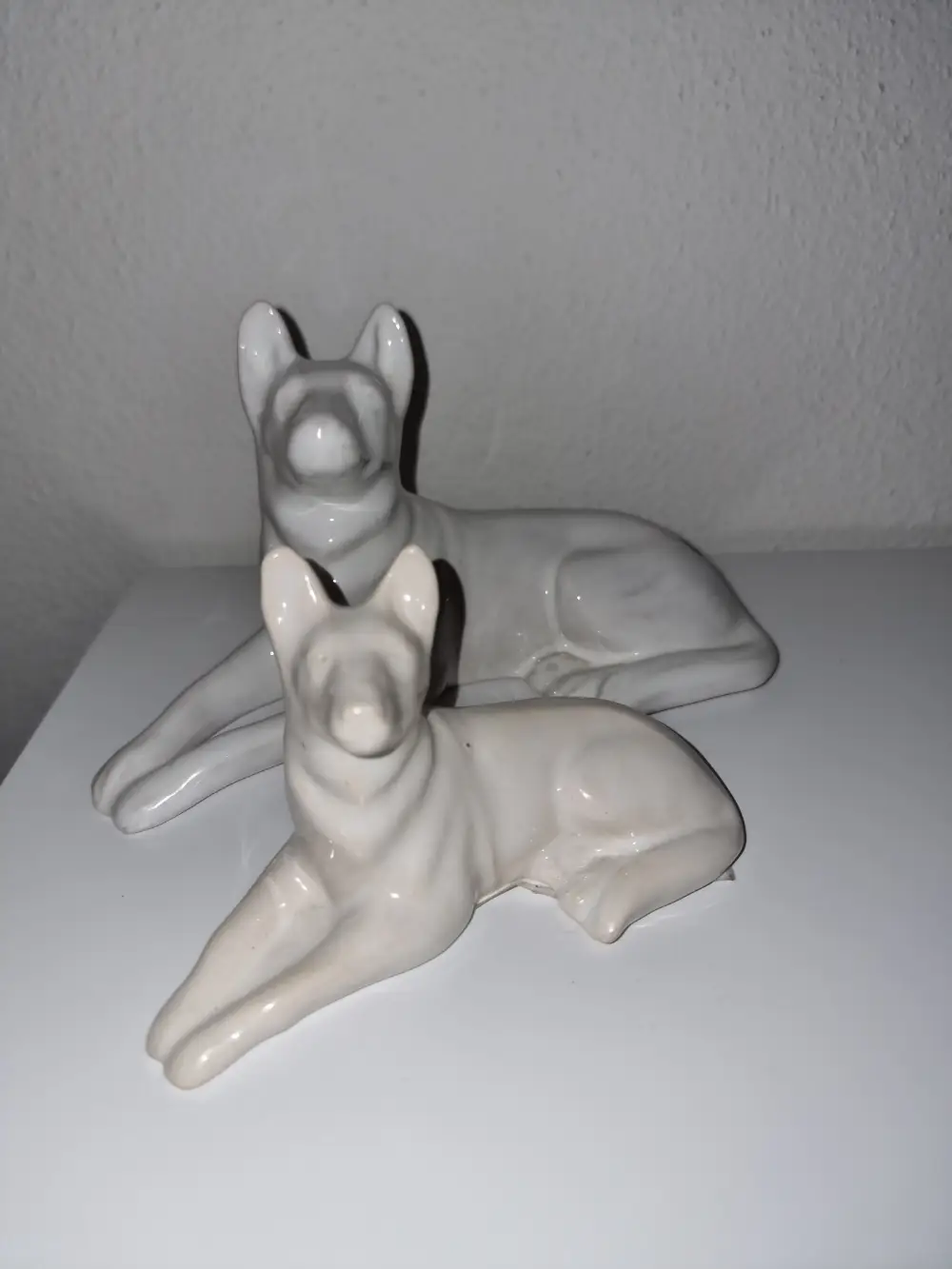 Keramik Hunde figurer