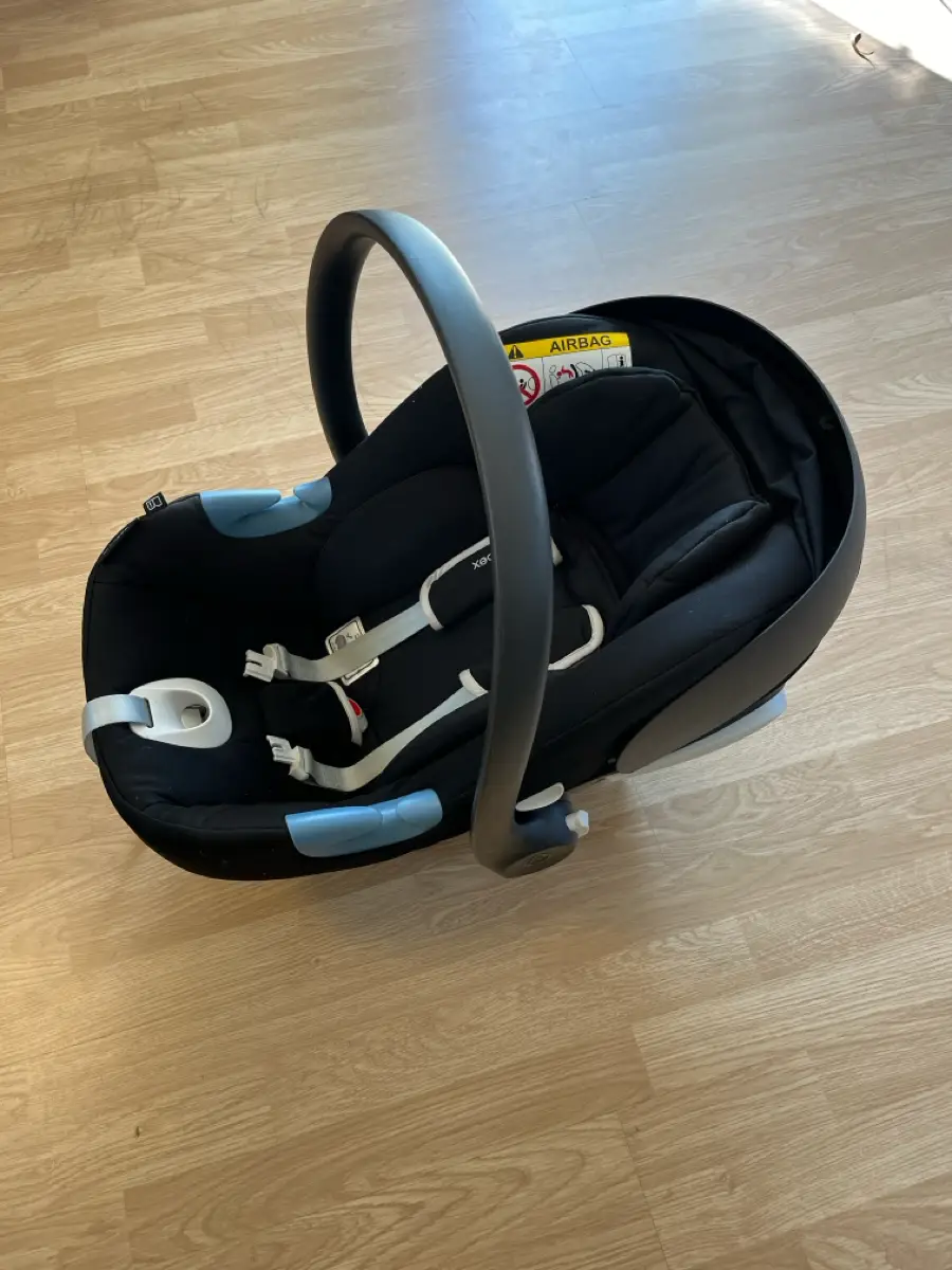 Cybex Aton B i-size Autostol