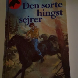 Den sorte hingst sejrer Bog