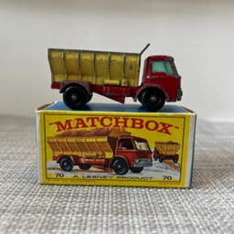 LESNEY MATCHBOX SERIES CAR COLLEECTION