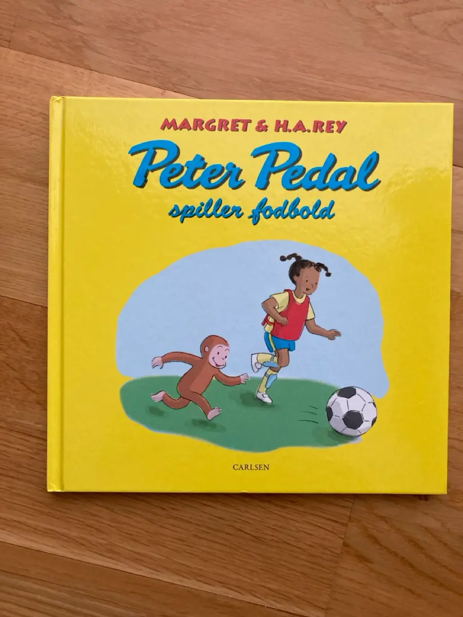 Peter Pedal spiller fodbold Bog