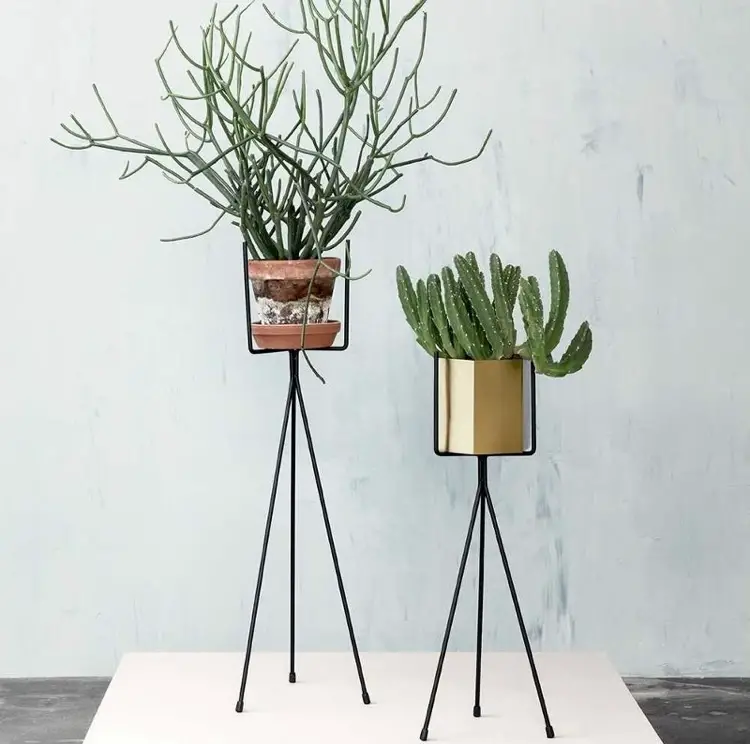 ferm LIVING Plant stand